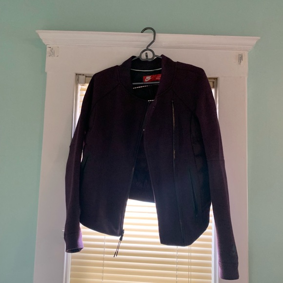 Nike jacket - Picture 2 of 6